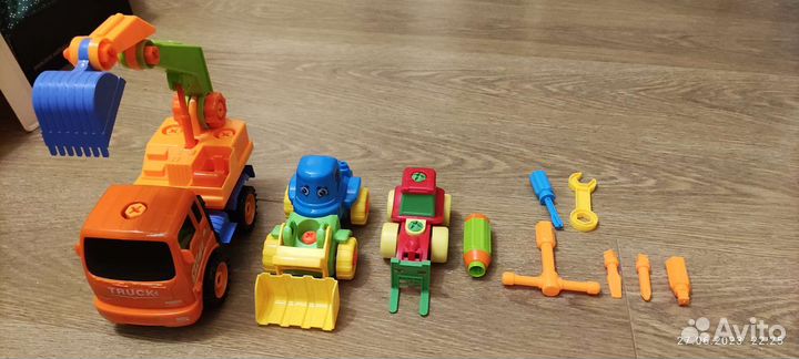 Мозаика с шуруповёртом, машинки-конструкторы