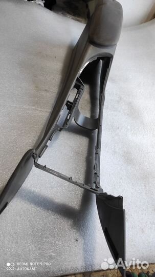 Центральная консоль с подлокотником ford Mondeo 2