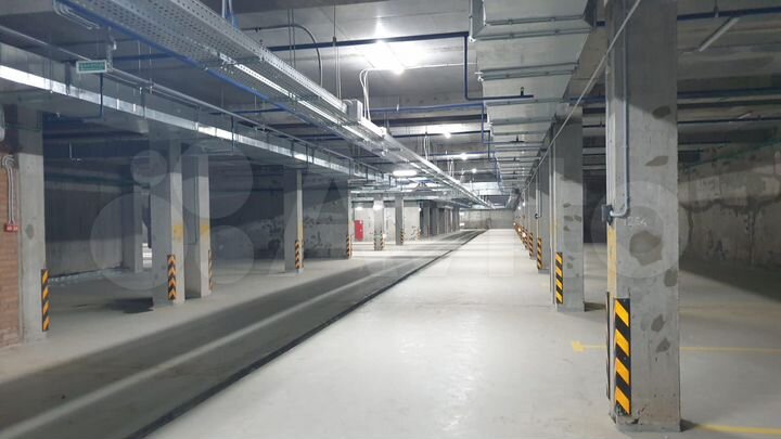 Машиноместо, 15 м²