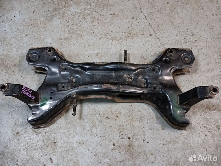 Подрамник Skoda Rapid