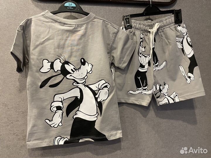 Костюм Zara новый на мальчиков