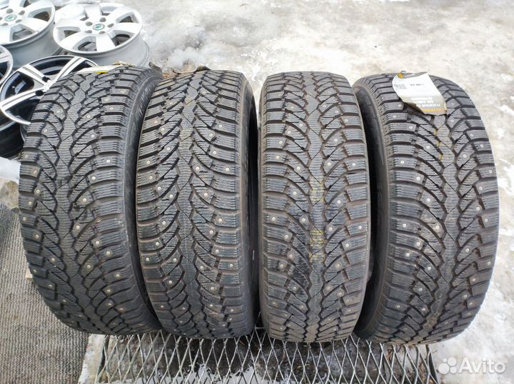 Pirelli Formula Ice 225/65 R17 88T