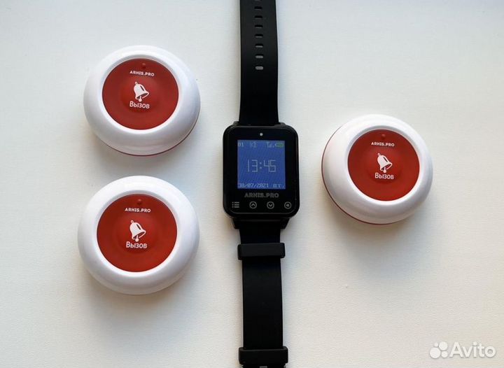 Комплект вызова: кнопка вызова официанта и часы