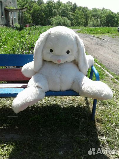 Зайчик 130 см. плюшевый