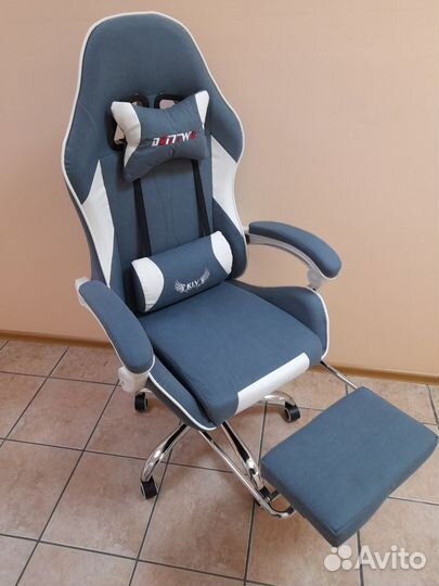Игровое компьютерное кресло геймерское