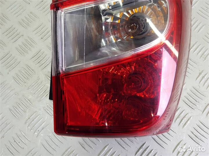 Фонарь задний правый Suzuki SX4 2 S-Cross