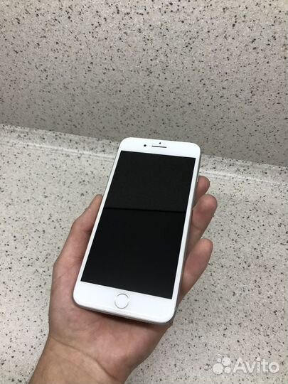 iPhone 8 Plus, 256 ГБ