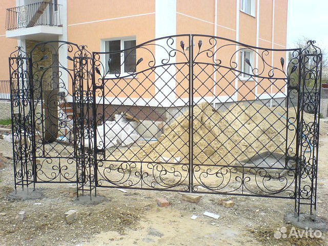 Ворота кованые