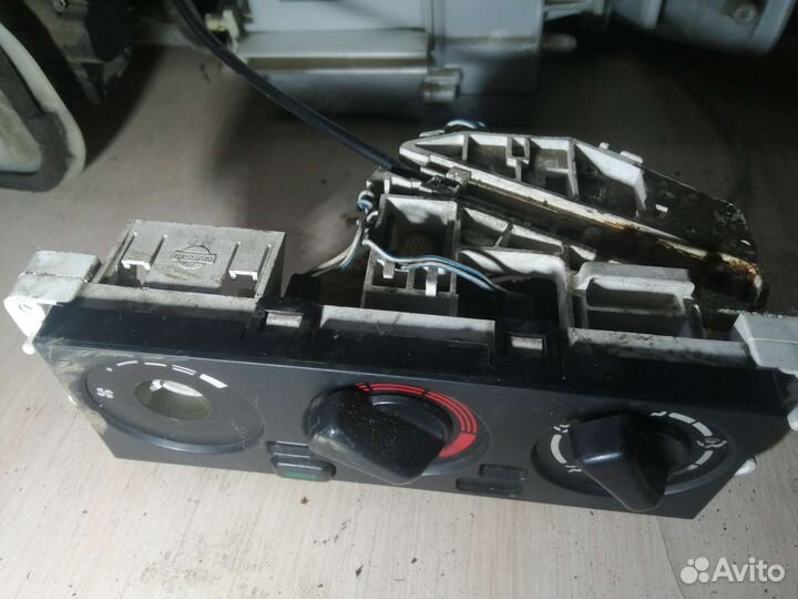 Корпус печки Nissan Almera N15