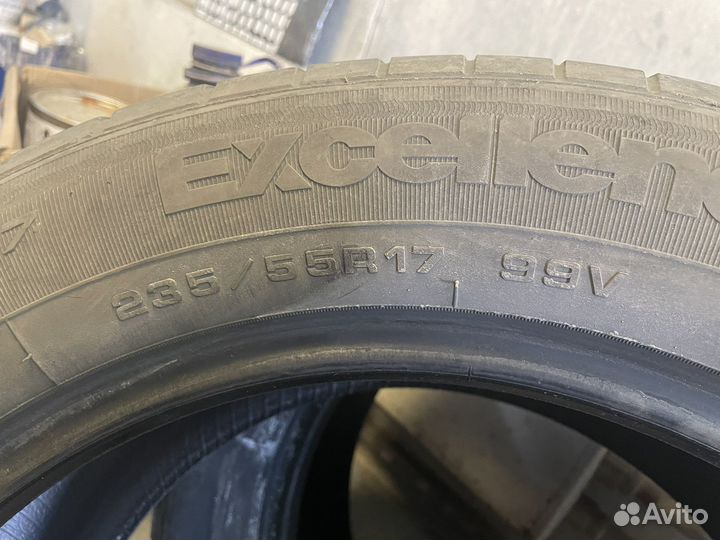 Goodyear Excellence 235/55 R17 99V