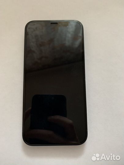 iPhone 12, 64 ГБ