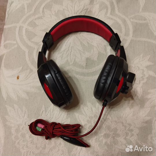 Игровые наушники с микрофоном