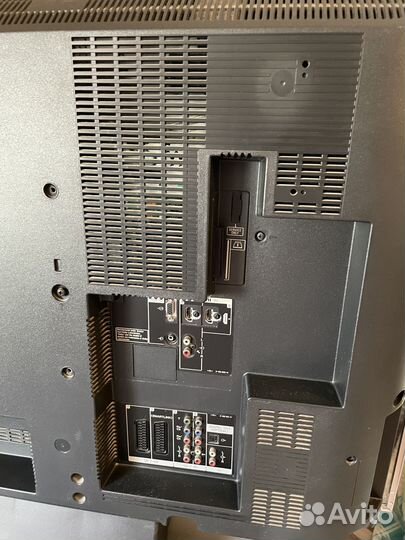 Телевизор бу ЖК sony KDL-40X3500