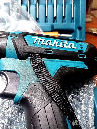 Шуруповерт дрель makita ударный