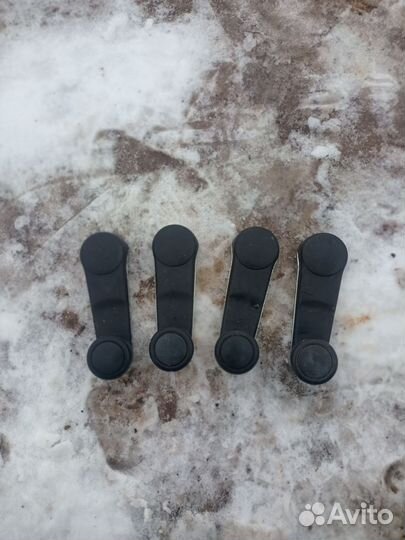 Ручка стеклоподъемника Audi 80 B3