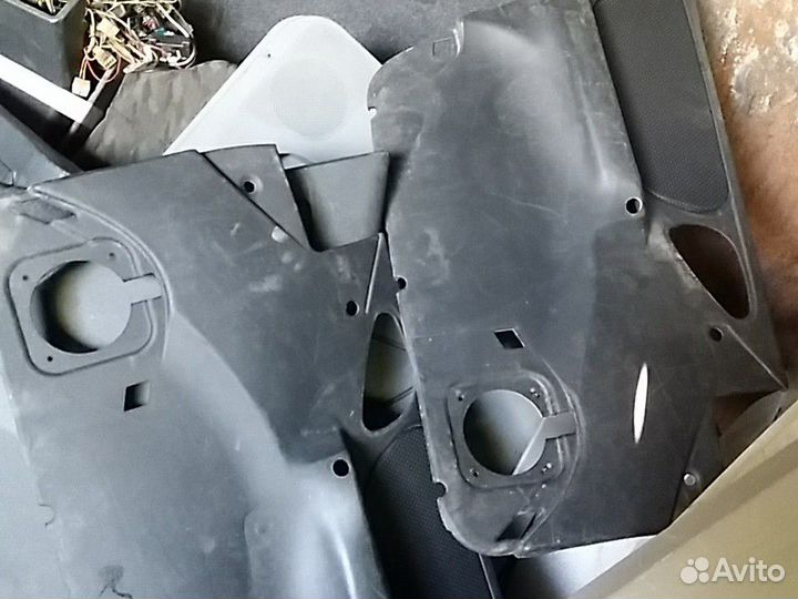 Обшивки дверей шевроле нива