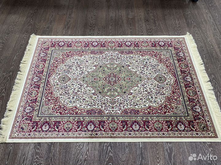 Ковер новый 1.2х1.7