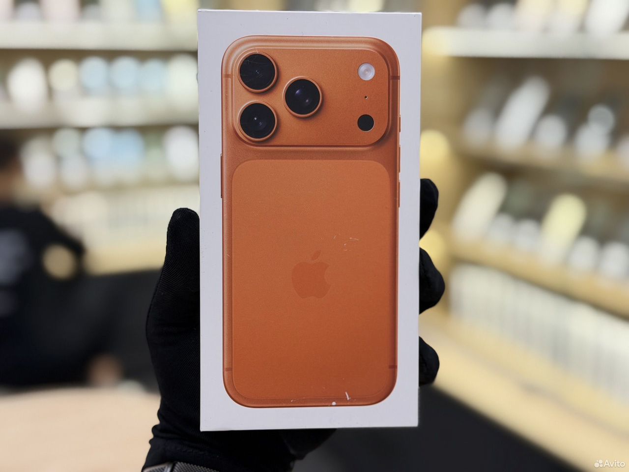iPhone 17 Pro, 256 ГБ, SIM + eSIM