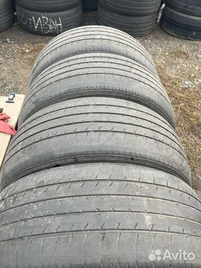 Yokohama BluEarth E70BZ 215/55 R17 94V