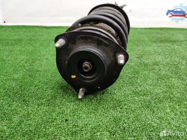 Стойка подвески передняя правая Honda Civic 4D