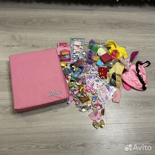 Барби чемодан аксессуары лот