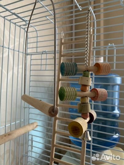 Большая клетка для птиц