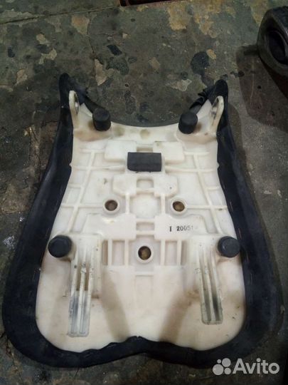 Запчасти на сузуки джиксер ка7 600ка