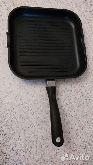 Сковорода антипригарная гриль 26см