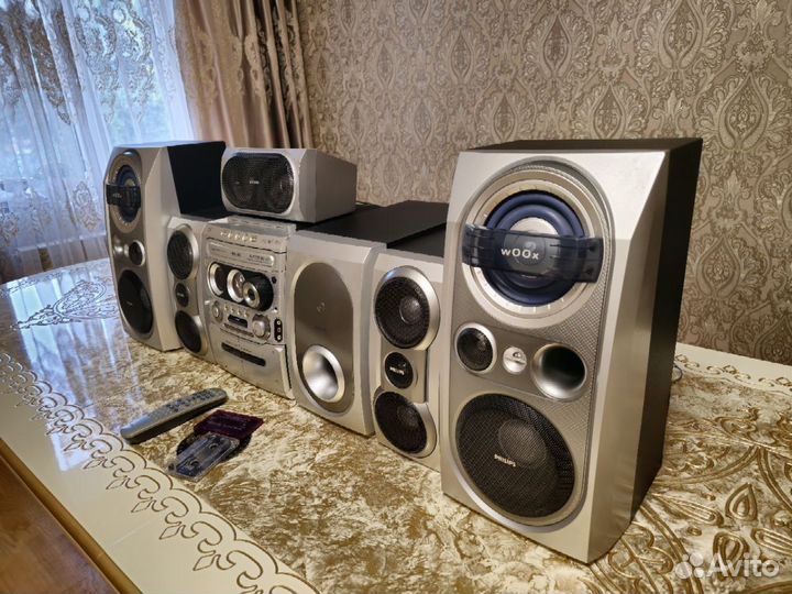 Музыкальный центр Philips FWD796