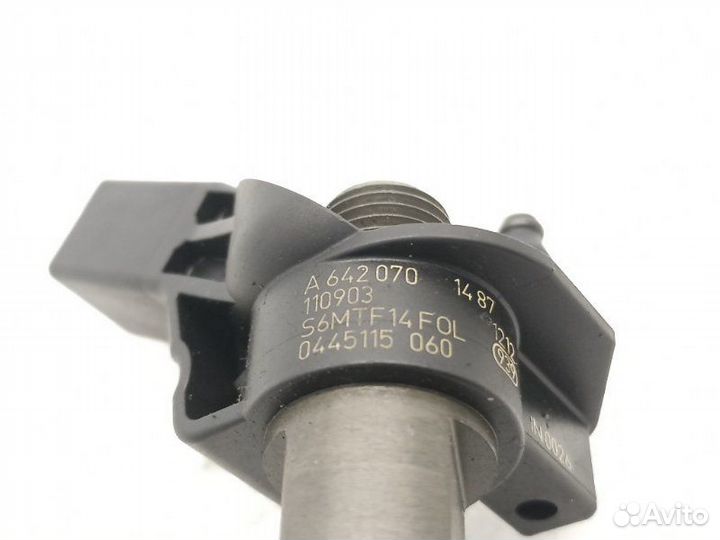 Форсунка топливная Mercedes-Benz E-Class W212 3.0