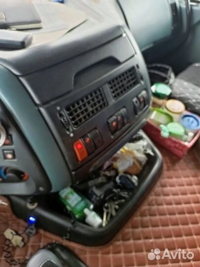 DAF 95XF с полуприцепом, 2022