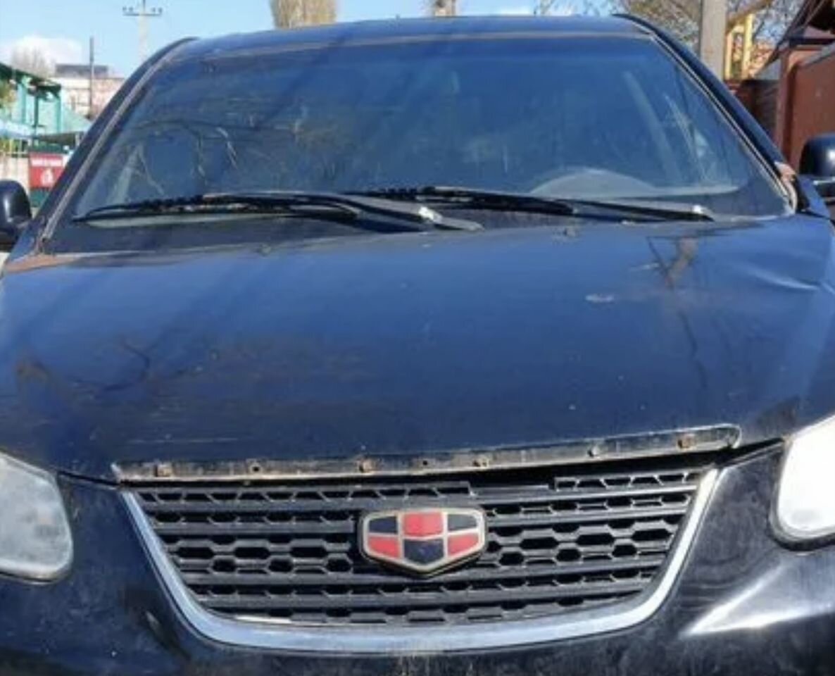 Geely Emgrand EC7: фото владельца