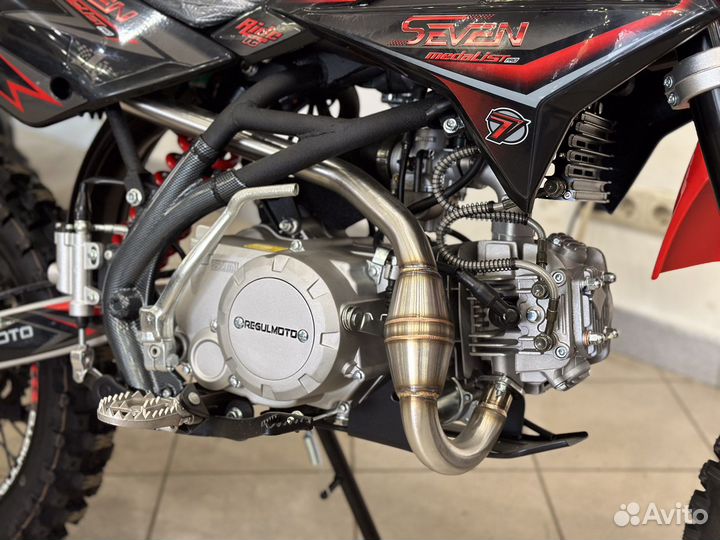 Питбайк Regulmoto Medalist PRO 19/16