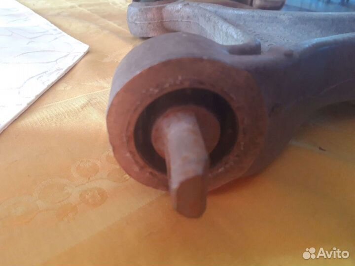 Рычаг независимой подвески колеса левый для Volvo