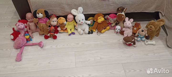 Игрушки (мягкие, музыкальные, и тд)