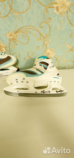Коньки женские