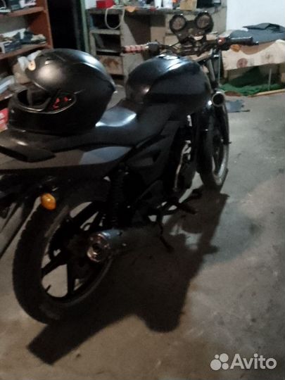 Racer Magnum 200