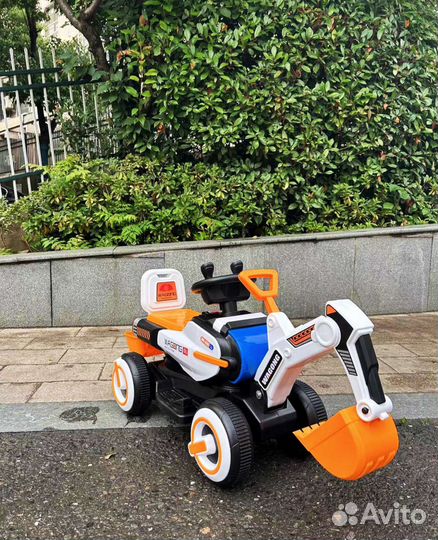 Экскаватор электрический детский машинка