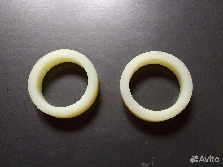 Втулка рулевой рейки Mitsubishi Pajero (3) 4