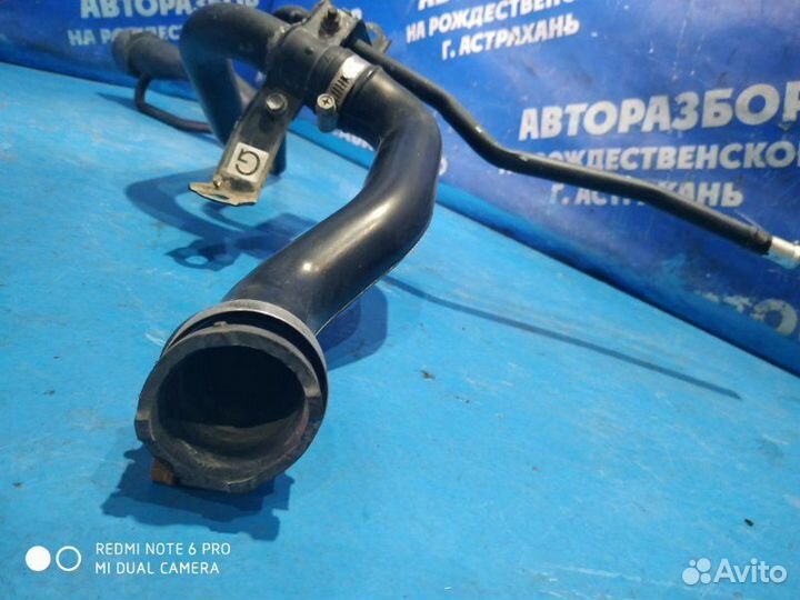 Заливная горловина бензобака Lexus Gs350 седан