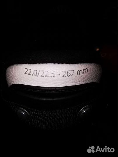 Горнолыжные ботинки 22