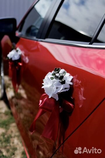 Украшения на свадебную машину