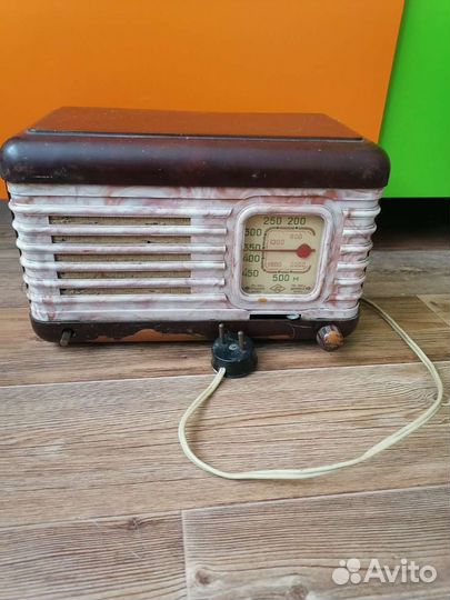 Радио приёмник Москвич 50х гг