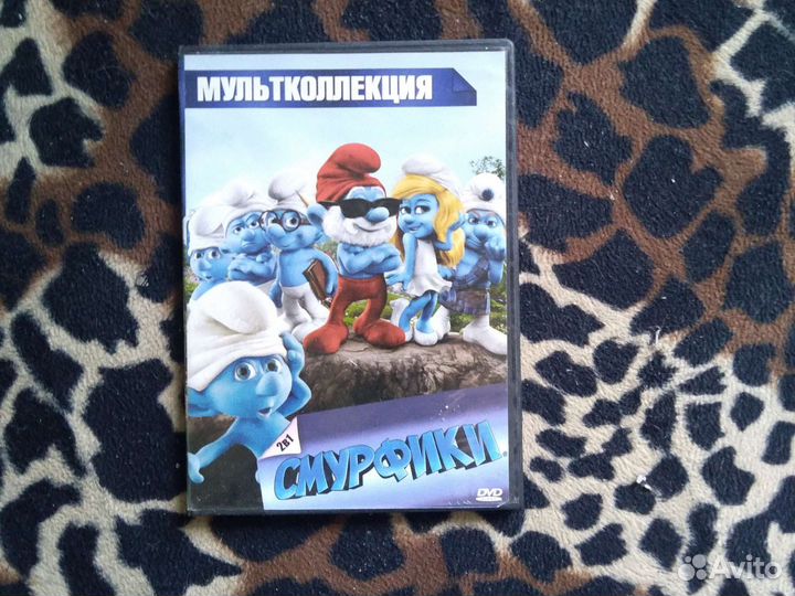 Диски с фильмами и мультфильмами