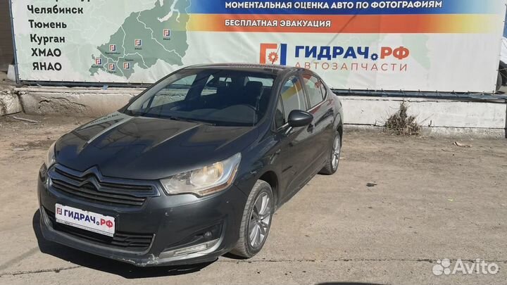 Кулак поворотный передний правый Citroen C4 II 160