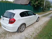 BMW 1 серия 1.6 AT, 2011, битый, 170 000 км, с пробегом, цена 400 000 руб.