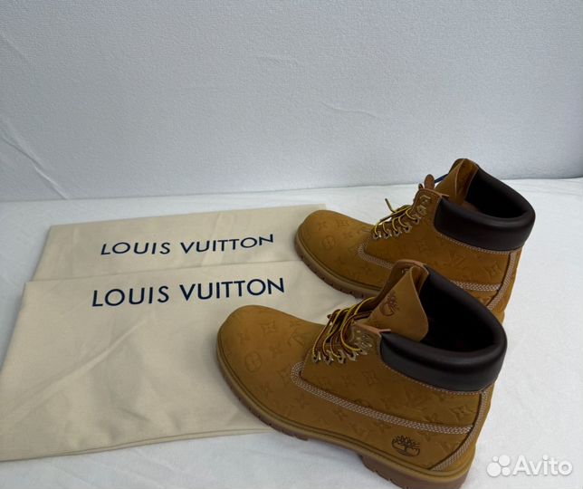 Ботинки Louis Vuitton x Timberland