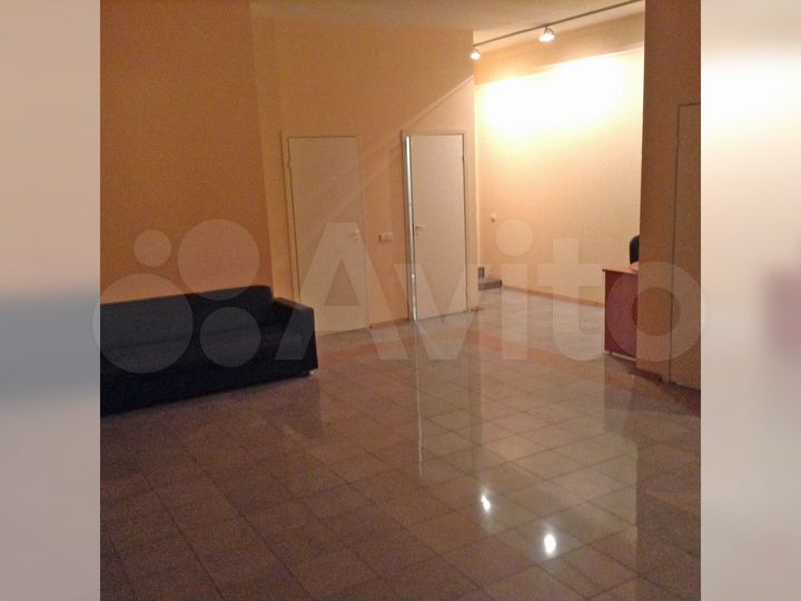 Офис 87 м² напротив станции метро Звенигородская