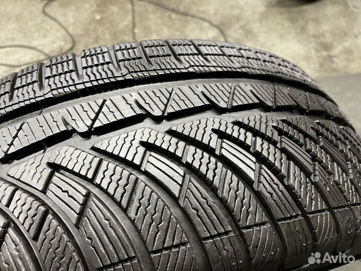 Michelin Pilot Alpin PA4 225/55 R18