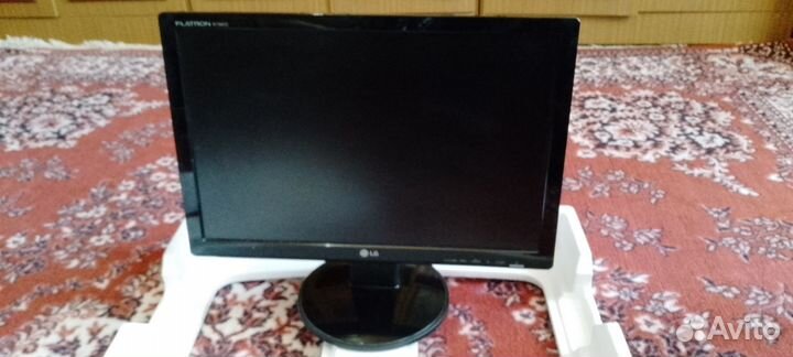 Монитор для компьютера